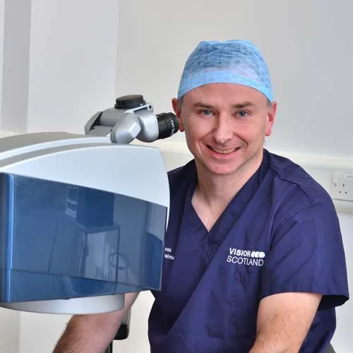 vision scotland surgeon jonathan ross